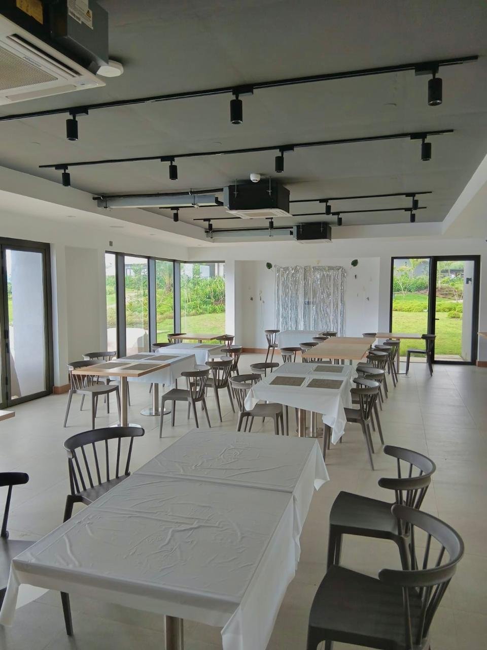 491559335_1156155469858954_8088042142267197017_n Apartments For Sale in Moka Smart City