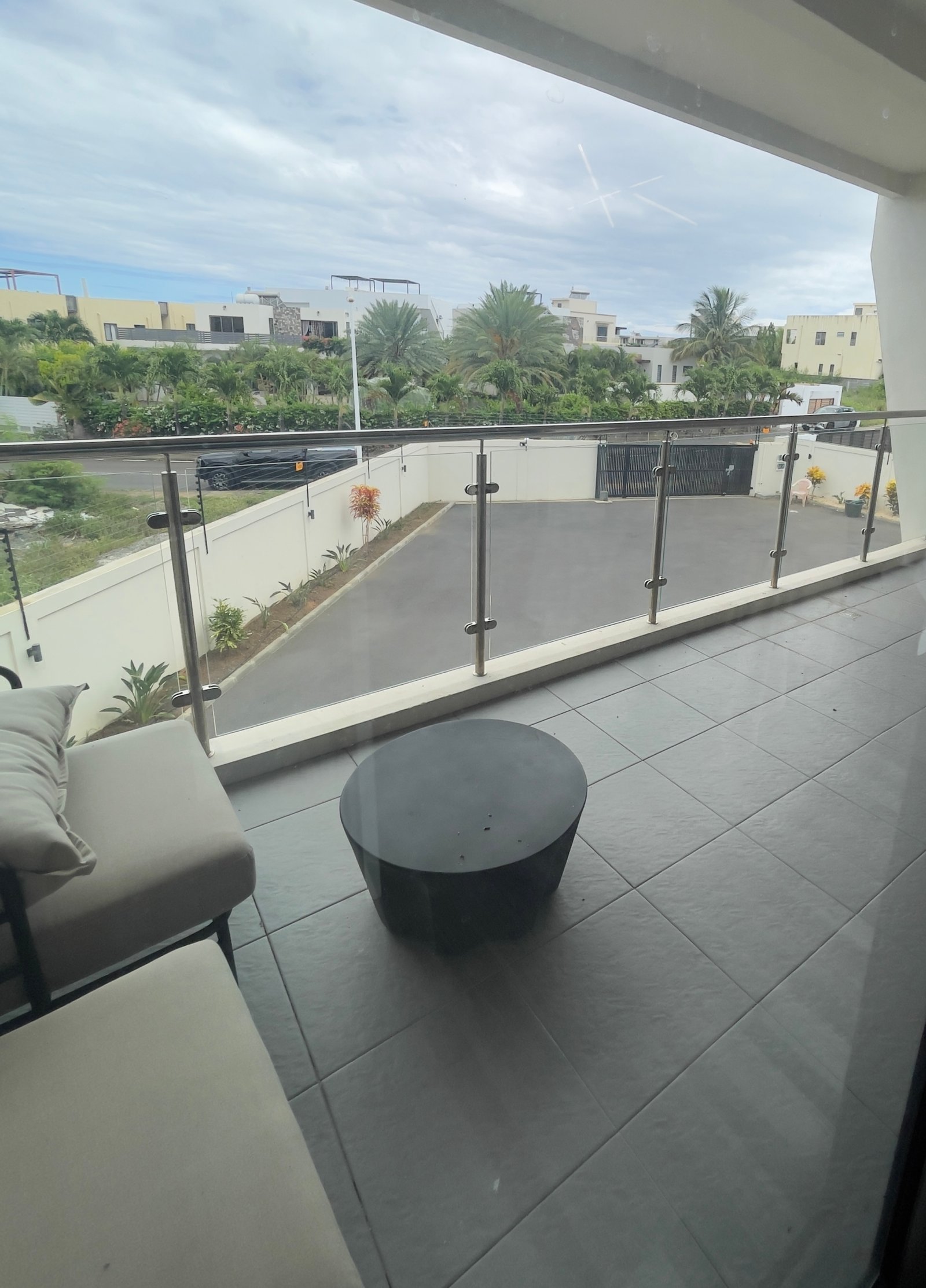 Luxurious Apartments for Rent in Ruisseau Palmyre, Flic en Flac