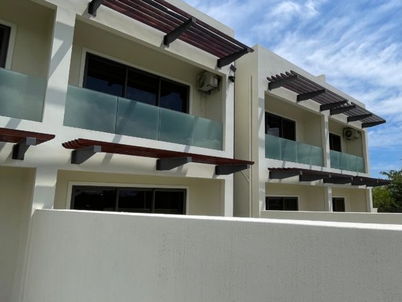Luxurious Duplex for Sale in Ruisseau Palmyre, Flic en Flac