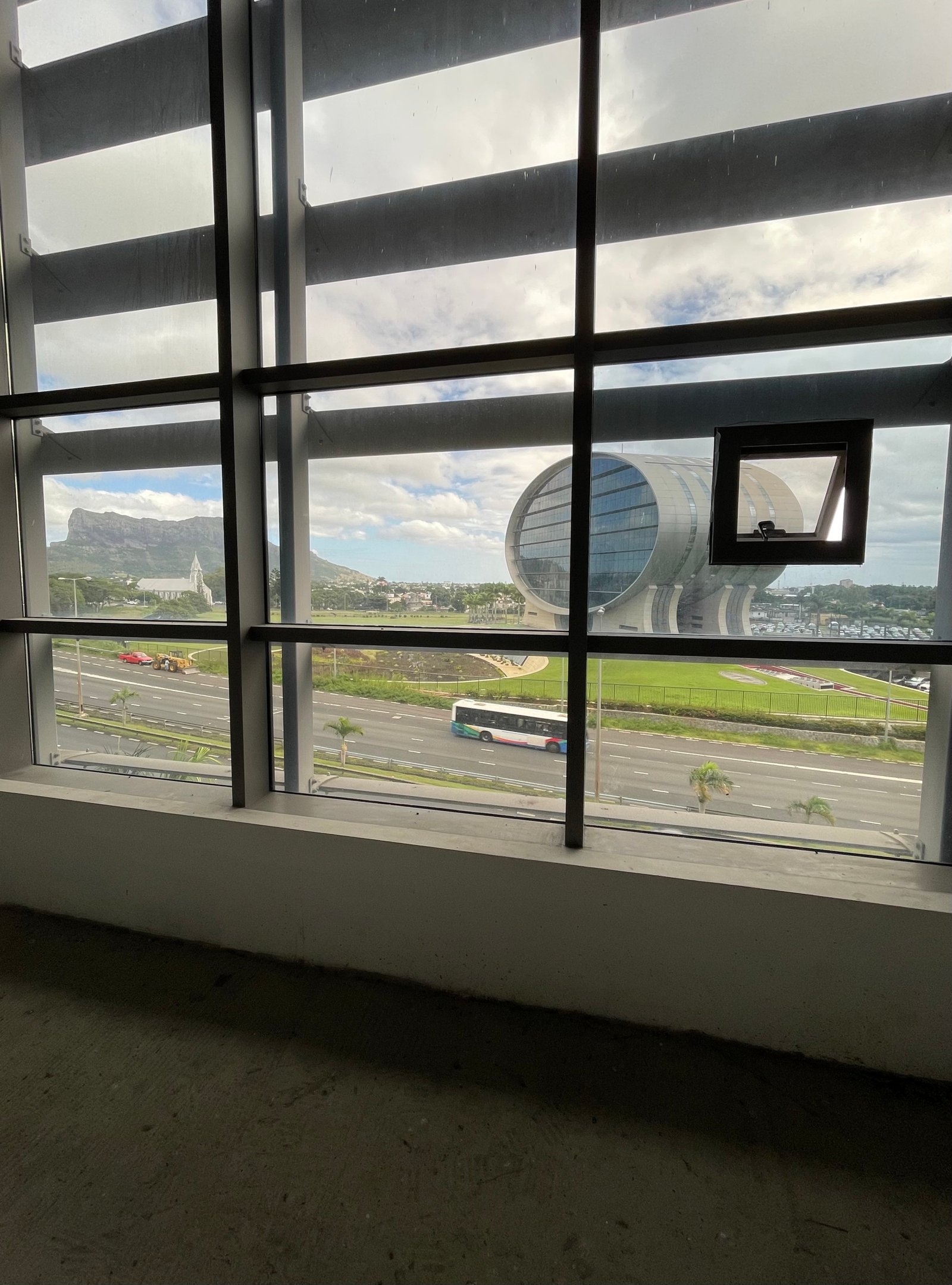 IMG_8951 2.34.30 PM Spacious Office For Rent in Trianon, Mauritius