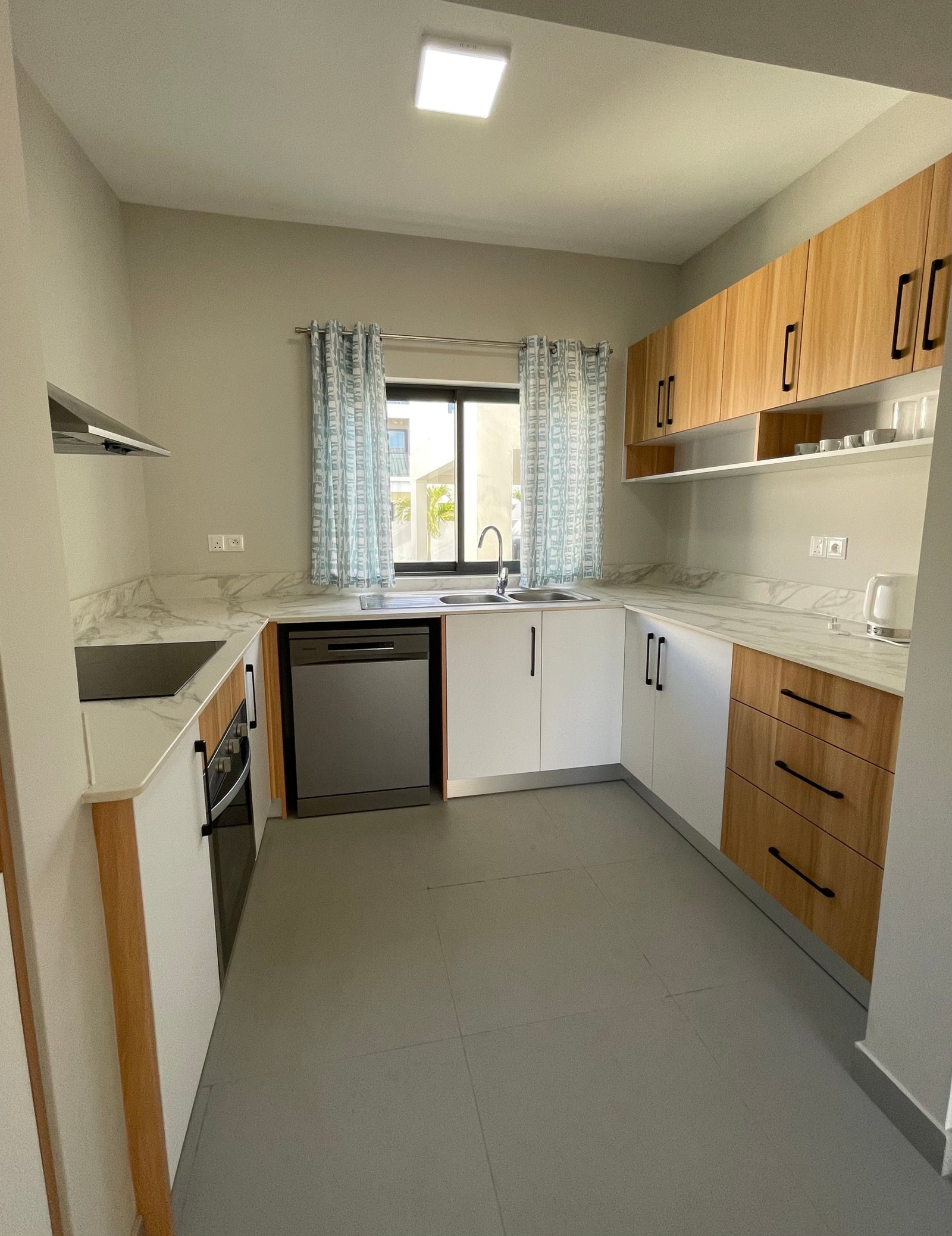 IMG_9383 Modern Townhouse for Rent in Trianon, Mauritius