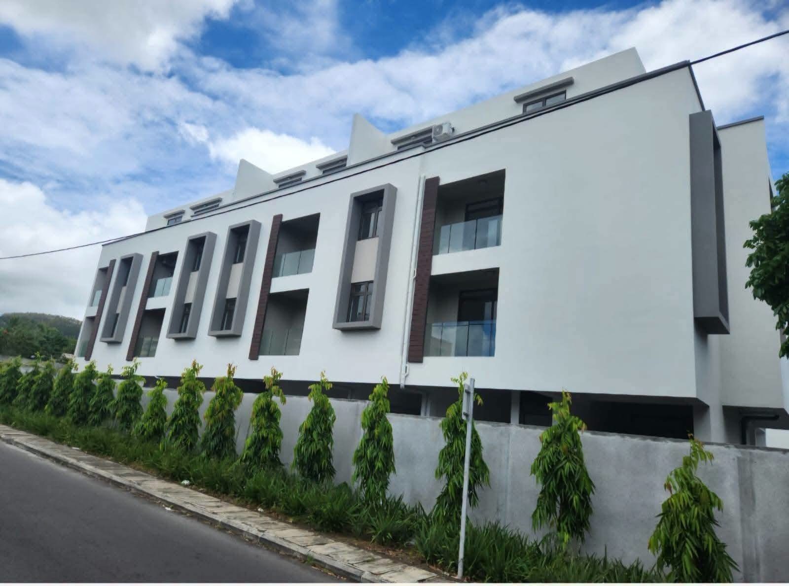 Modern Apartment for Rent in Quatre Bornes, Mauritius