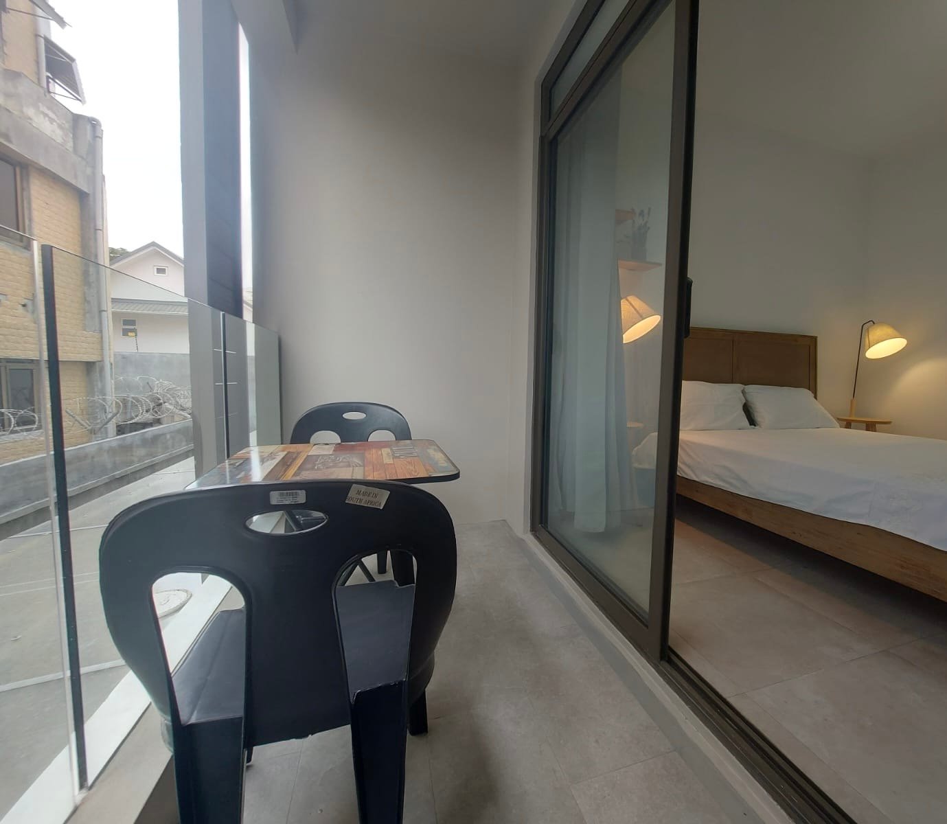 1fa87503-356d-41f5-b2f8-af738012b83d Modern 1-Bedroom Apartment for Sale in Quatre Bornes, Mauritius