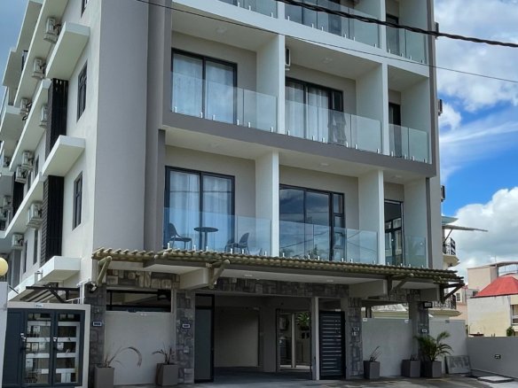 Modern 3-Bedroom Apartment for Rent in Flic en Flac, Mauritius