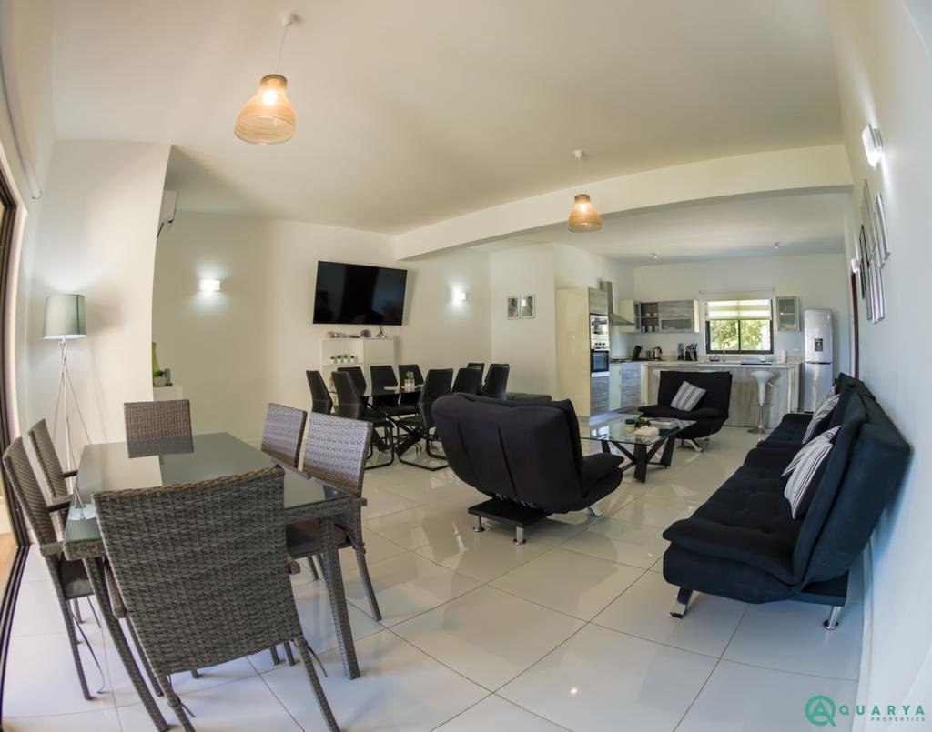 WhatsApp Image 2026-08-17 at 10.23.11 AM Beachfront 3-Bedroom Apartment for Rent in Flic en Flac, Mauritius – Luxury Coastal Living
