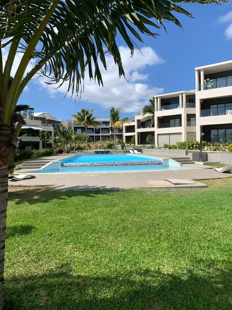 WhatsApp Image 2026-08-17 at 10.23.12 AM (1) Beachfront 3-Bedroom Apartment for Rent in Flic en Flac, Mauritius – Luxury Coastal Living