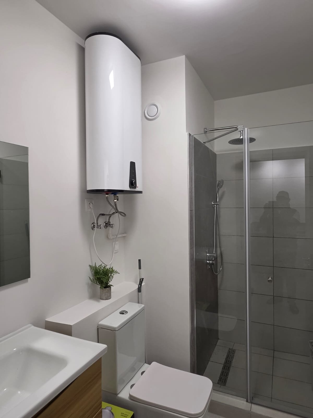 WhatsApp Image 2026-09-12 at 12.38.45 PM (1) 2-Bedroom Ground-Floor Apartment For Rent | L’Avenir Smart City Moka, Mauritius