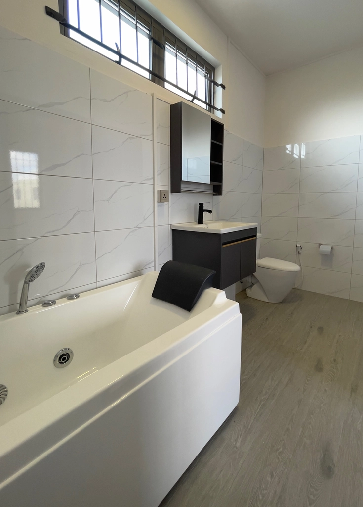df42d813-16db-47d0-96a9-a12999e48736 Elegant Duplex For Sale in Grand Baie, Mauritius